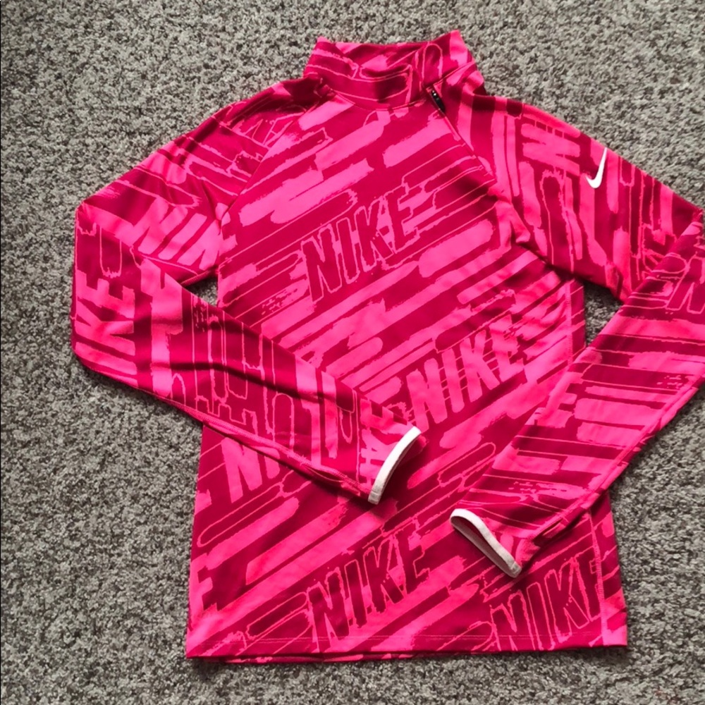 Nike Women's Pink Long-Sleeve Performance Pullover